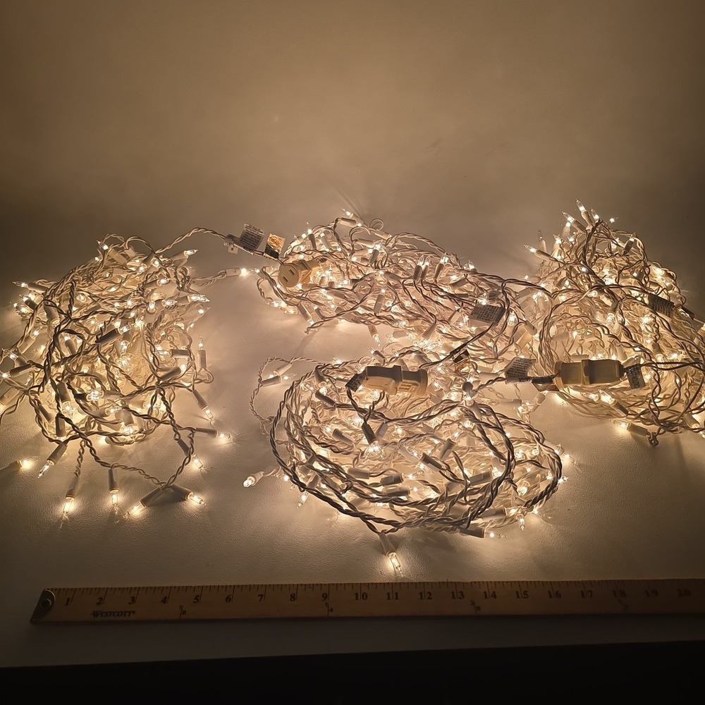 Vtg BRILLIANCE Icicle String Lights QTY 4 Strands Of 150 Bulbs Working 600 Light